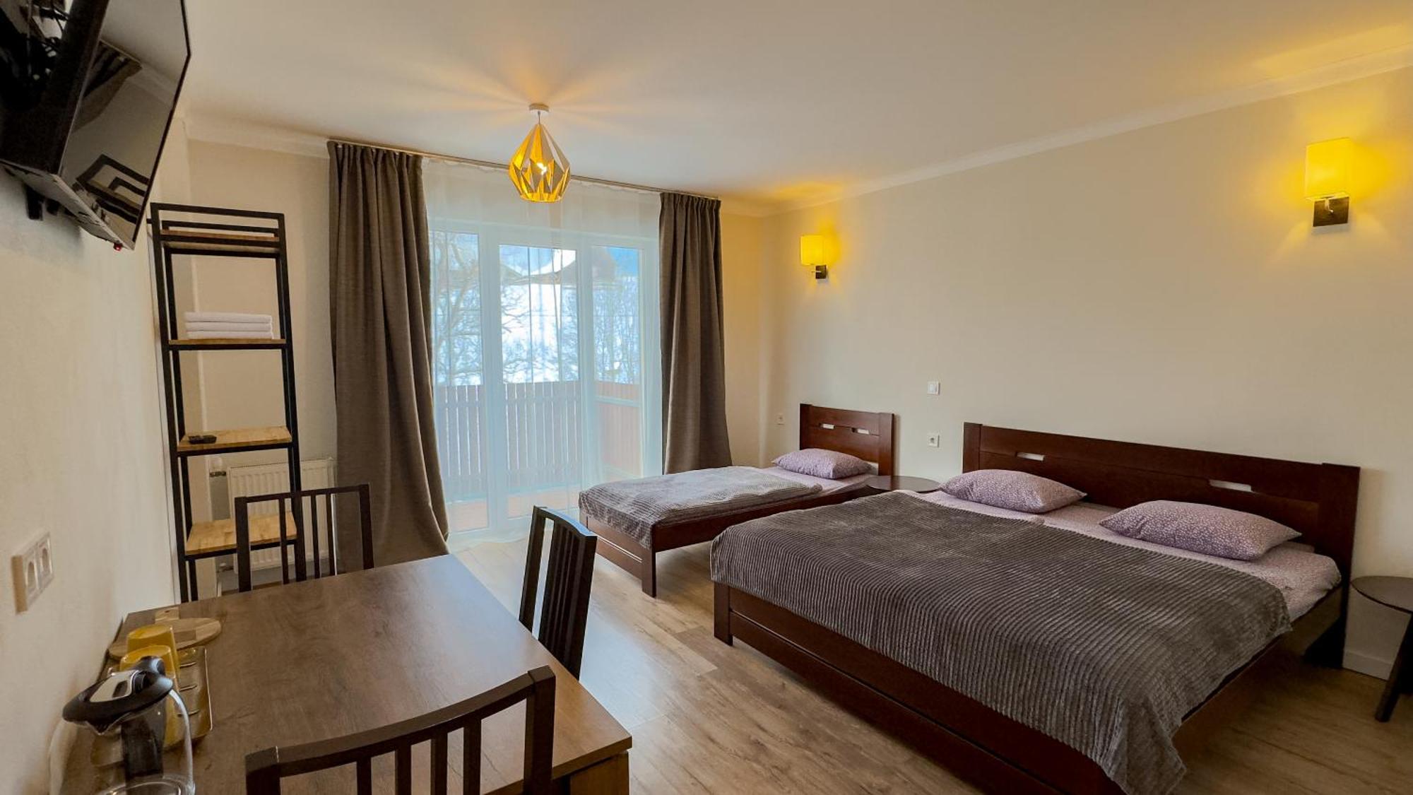 Lion Hotel Boekovel Kamer foto